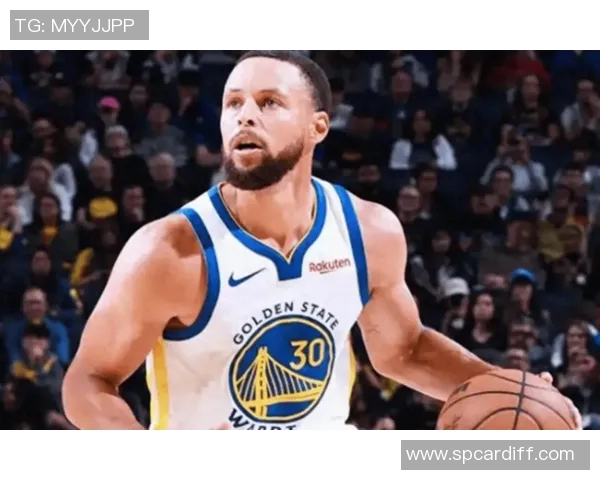 明星球员表现点评：库里再次封神